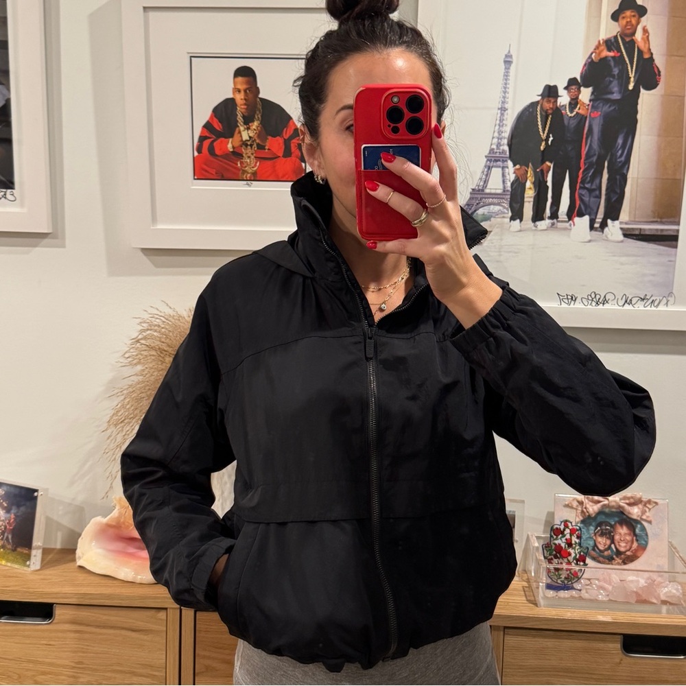 Women's Black Lululemon Jacket